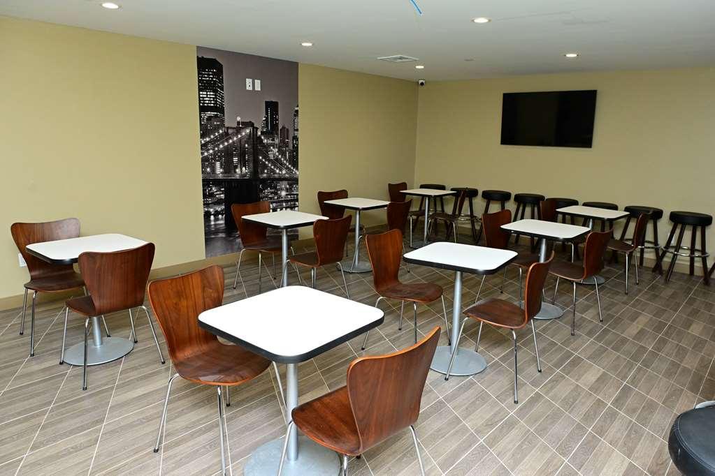 Super 8 By Wyndham Bronx Near Botanical Garden Ξενοδοχείο Νέα Υόρκη Εστιατόριο φωτογραφία
